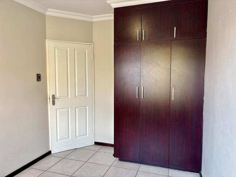 3 Bedroom Property for Sale in Langenhovenpark Free State